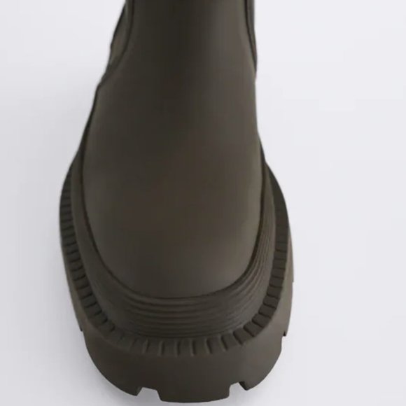 NWT Zara Low Heeled Khaki Green Rubberized Boots 8 - Picture 4 of 8